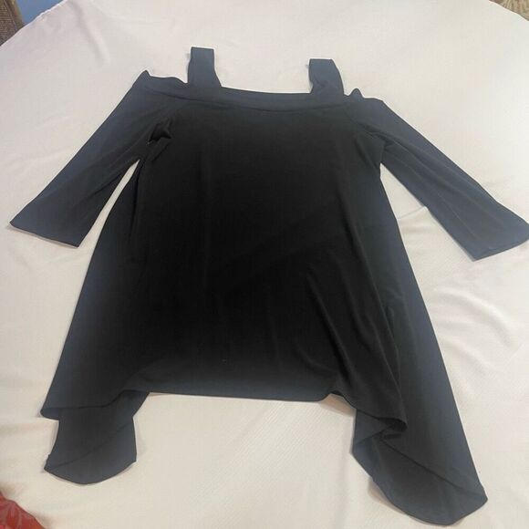 Clara Sun Woo Cold Shoulder Black Lagenlook Top Tunic Blouse Size Medium - Picture 1 of 6